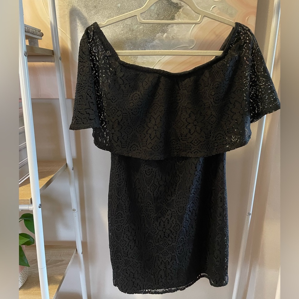 Off the Shoulder Black Lace Mini Dress